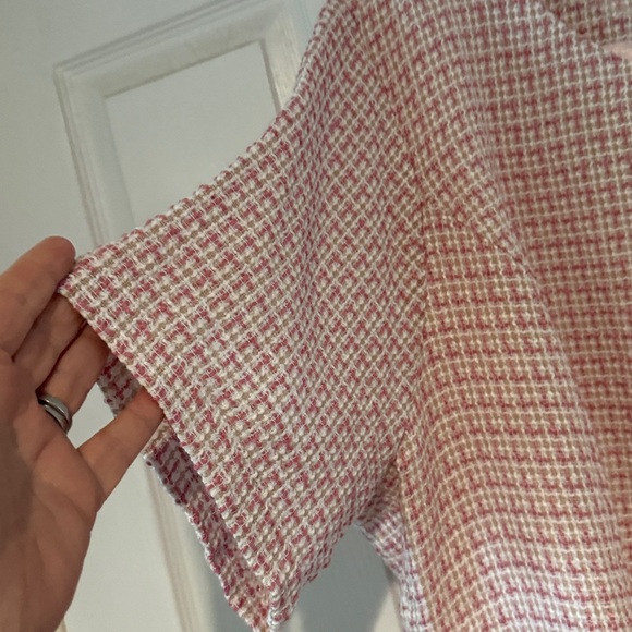 NWT Andre Women's Pink and White Tweed Blouse - Picture 2 of 8